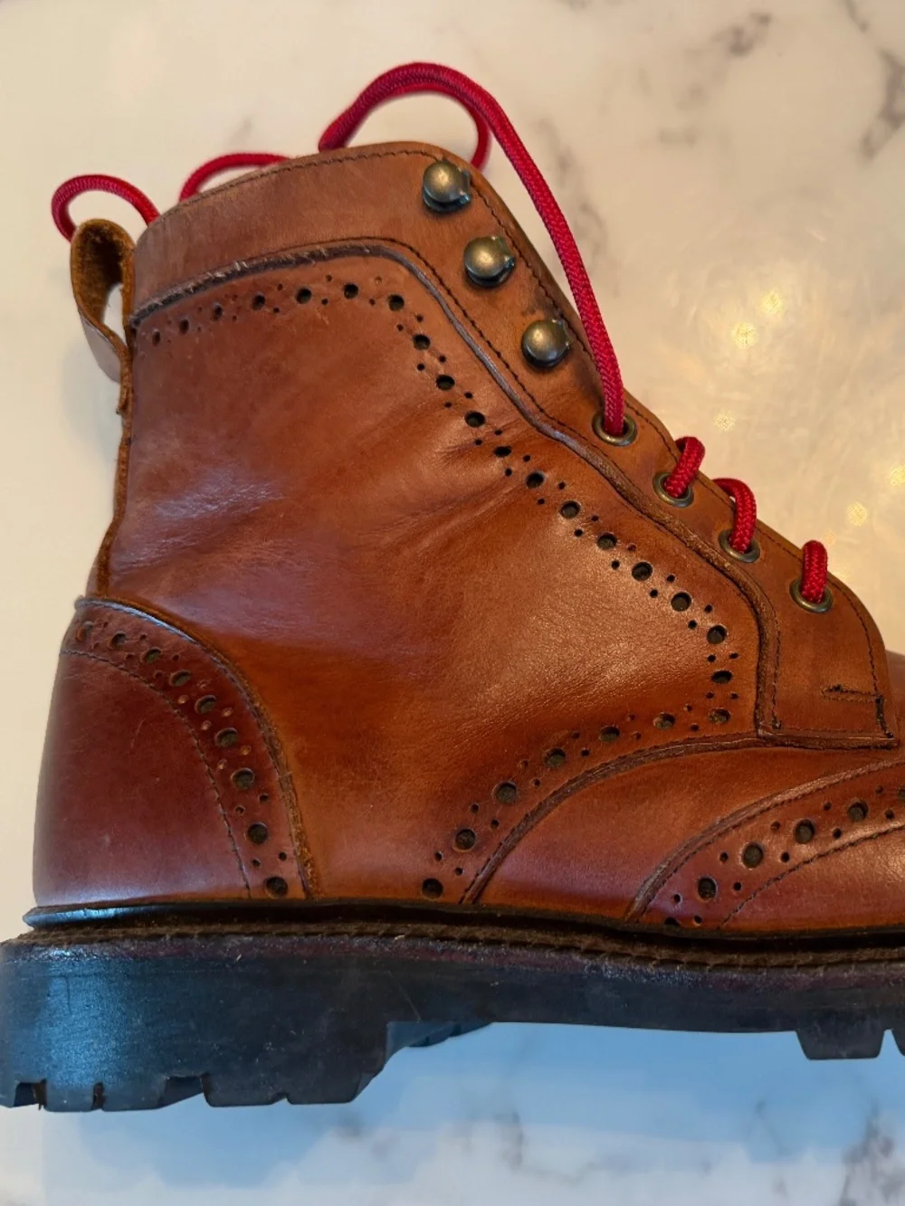 Allen Edmonds Long Branch Wingtip Boot | Size 8.5D | Brown